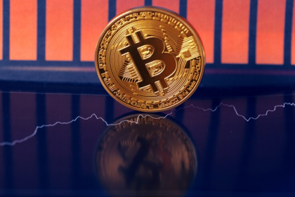 Bitcoin ETF inflow chart showing a $2.75B weekly spike with BTC price ticker hitting a new all-time high, reflecting strong institutional momentum.