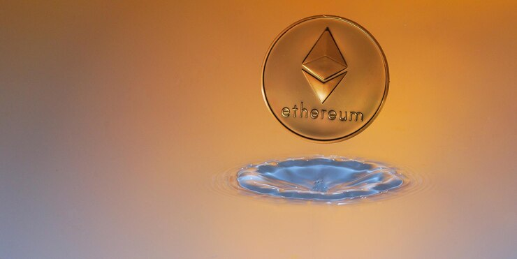 Ethereum price chart hovering around $2,300 with Memorial Day calendar and low liquidity warning symbols, indicating potential volatility during the holiday period.